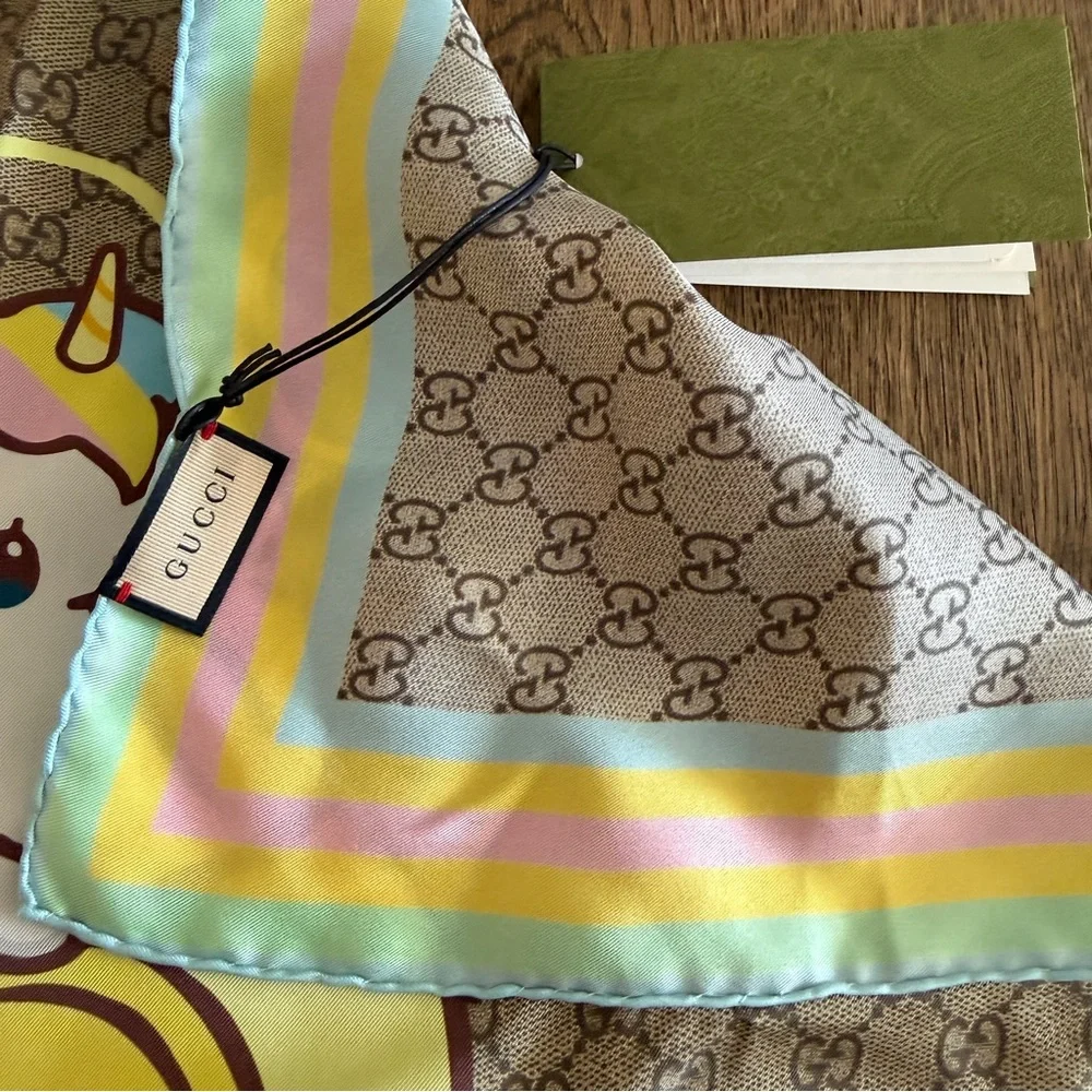 NWT Gucci Multicolor Cat and Banana Scarf - Picture 6 of 7